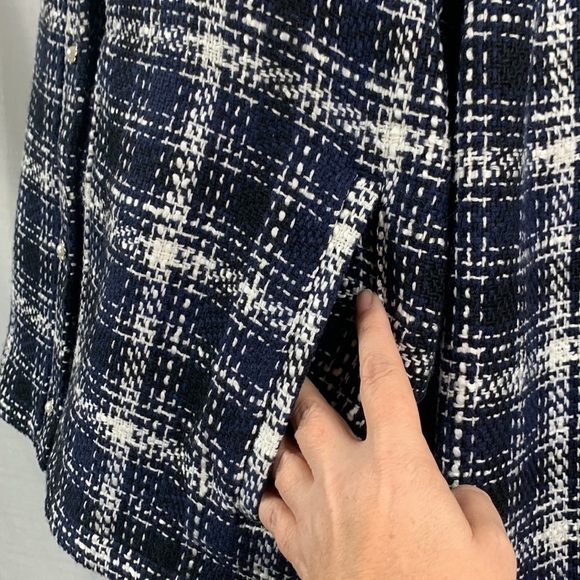 Express Black, Blue & White Cropped Tweed Embellished Shirt Jacket- NWT - Picture 9 of 17